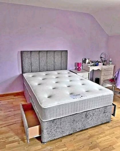New Stylish single ,Double 4ft, 4ft6, King 5ft And 6ft Superking Sizes Divan Beds Instock. Drawers And Optional Tufted Mattresses Available. Free Delivery