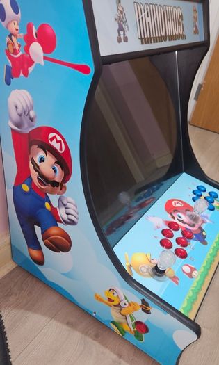 Table top arcade machine