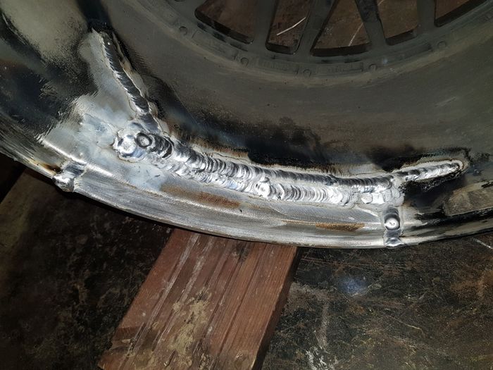 Welder available for Aluminium Welding,Alu wheels repair,E Scooter Aluminium Welding repairs,Cast Iron welding