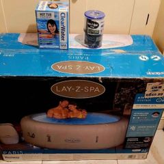 Hot Tub Lay-Z-Spa 4/6 Capacity