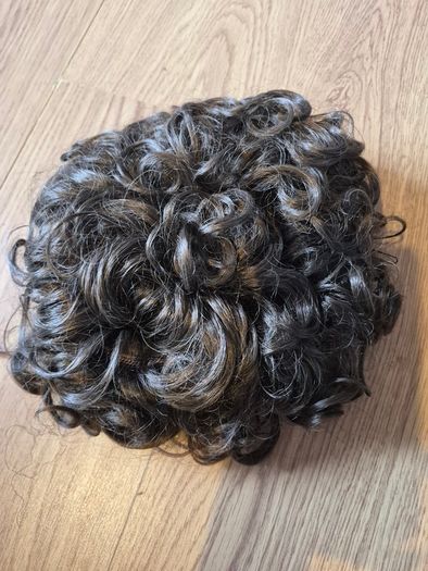 Brown bun wig