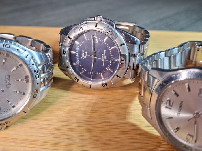3 Vintage Watches Good Condition Working