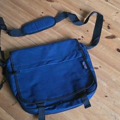 laptop shoulder bag