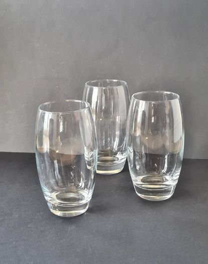 Glass vase