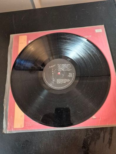 howars jones 12" vinyl