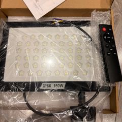LED FLOOD LIGHT 150W IP66 brand new and boxed
