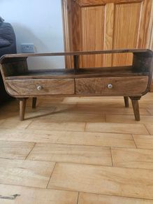 Solid wood tv cabinet