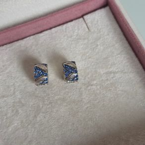 Pandora curved feather/pave blue charm clips