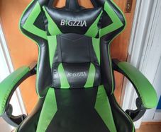 gaming chair