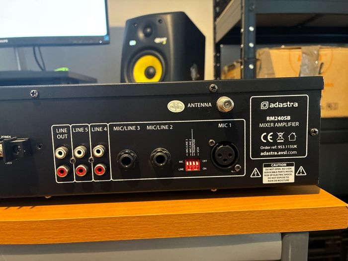 Adastra RM240SB Amp
