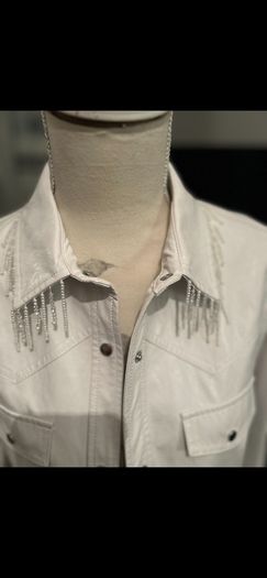 Pinko Ivory Blouse size 10 NWT, amazing