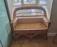 Wicker Seat - Free must be collected today.