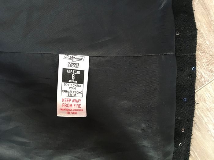 Dunnes Girls coat , 5-6 y