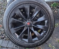 Tesla Model S/X 19" Alloys & Tyres