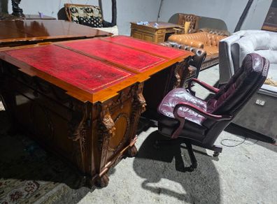 Thomas Chippendale Lions Head Carved Twin Pedestal Partner Desk+ chair