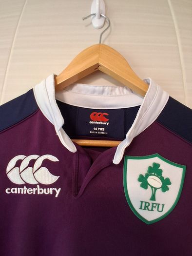 Ireland Rugby Jersey. Official Canterbury Ireland Rugby Alternate / Away Jersey. Youth Age 14 Years. Collect In Dublin Or Receive Via Post.