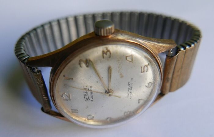 Vintage Men's STAER 17 Jeweles Incabloc Antimagnetic Watch, the watch works well and keeps time