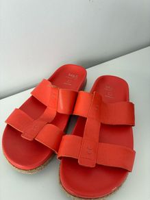 sandals size 5.5 W