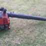 petrol leaf blower Image 3