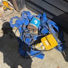 submersible pump