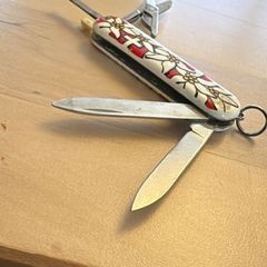 swiss knife