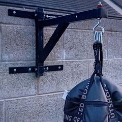 Heavy punch bag and bracket