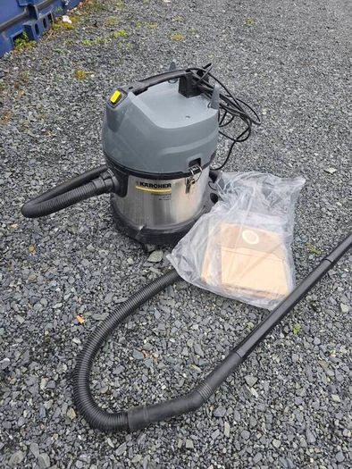 vacuum cleaner