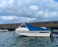 Sea hog sea trooper fishing boat
