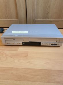 Targa vhs dvd player combo