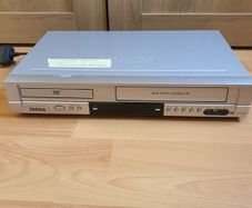 Targa vhs dvd player combo