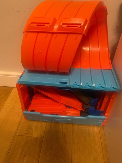 Hot Wheels Track