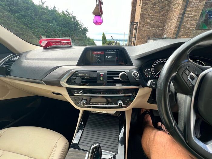 BMW x3 x-drive