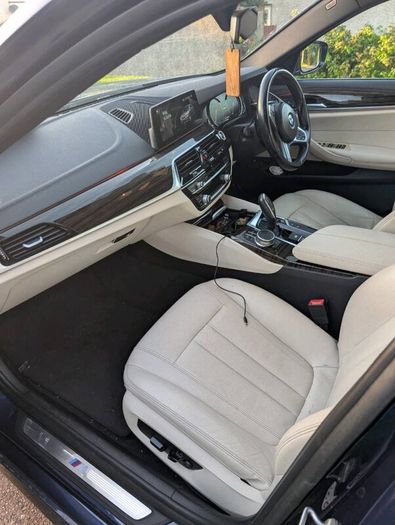 BMW 5 series hybrid sport