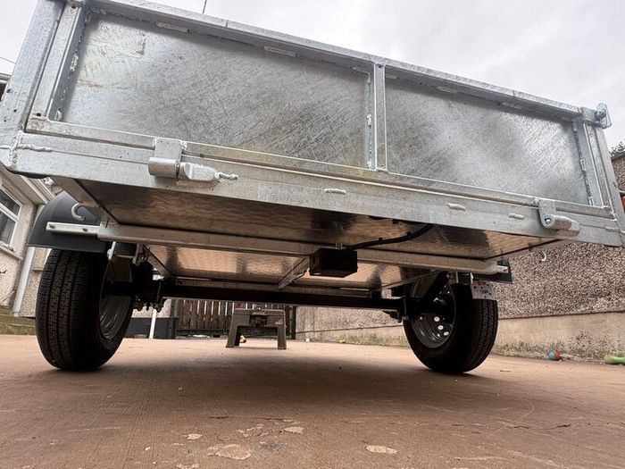 Car trailer