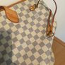 louis vuitton Neverfull MM Image 5