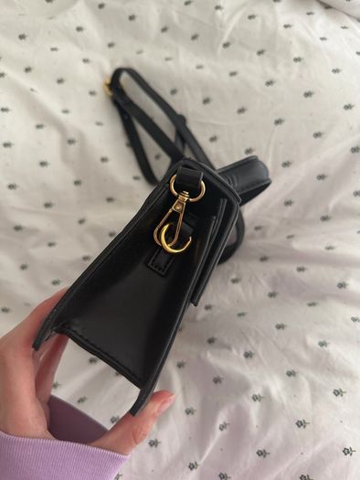 Jacquemus le bambino black bag