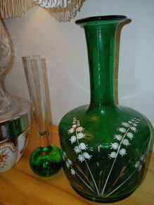 vintage case and glass weight pen holder.  Can be used as a stopper for the vase.