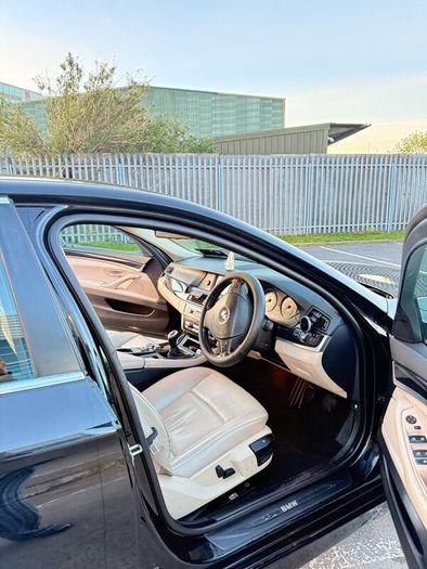 BMW 5 Series - 520d 2011 Black