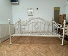 Cream Day Bed - Single