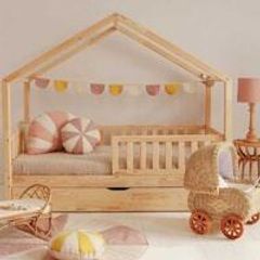 House bed with drawer