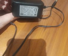 Switching adaptor