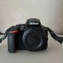 Nikon D5600 Camera & x2 Lense Image 8