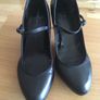 Ladies shoes Image 2