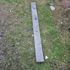 3 concrete lintels