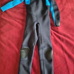 Decatlon kids wetsuit, size 14y