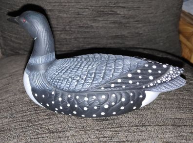 Vintage Duck figurine black & white, carved Wood Look