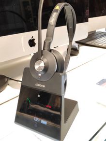 Jabra Engage 75 Stereo Headphones Headset with Charging Dock Used