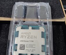 AMD Ryzen 7 7700 Desktop Processor (8-core/16-thread, 40MB cache, up to 5.3 GHz max boost)
