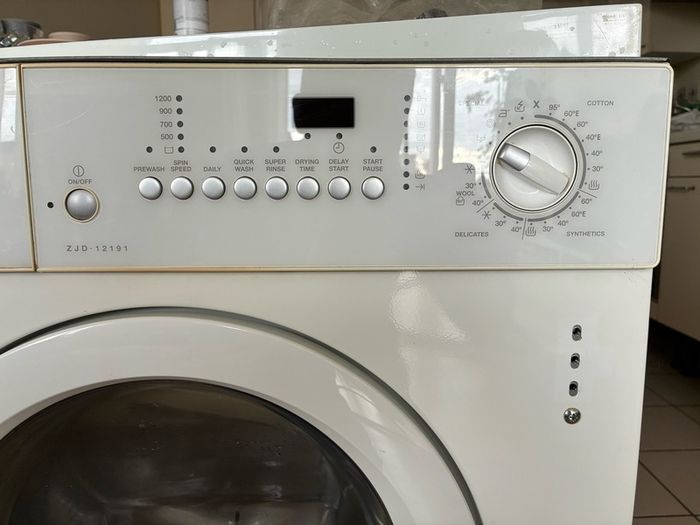 Zanussi Integrated Washer Dryer - ZJD12191