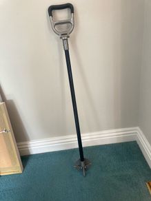 Walking stick / seat